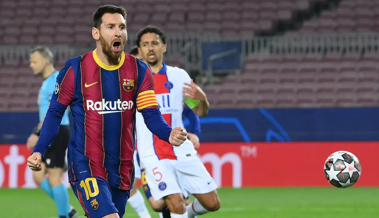 Lionel Messi. Sayap kanan Argentina berusia 35 tahun yang baru semusim memperkuat PSG usai meninggalkan Barcelona ini tercatat pernah mengoleksi 50 gol atau lebih dalam 1 musim sebanyak 5 kali pada musim 2010/2011 hingga 2012/2013, 2014/2015 dan 2016/2017. Semuanya dibuat saat ia memperkuat Barcelona dengan jumlah gol berturut-turut adalah 53, 73, 60, 58, dan 54 gol. (AFP/Lluis Gene)