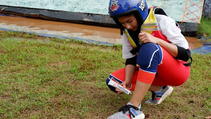Selama latihan yang tak bisa dihindari oleh Jessica ialah cedera otot dan pegal-pegal. Bukan urusan sulit bagi Jessica untuk sembuhkan dan memulihkan nyeri ototnya karena Jessica Mila selalu siap sedia Counterpain.