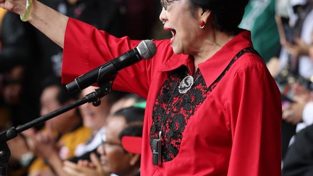Megawati Pimpin Pemukulan 10.000 Kentongan di GBK: Lawan Politik Uang dan Intimidasi