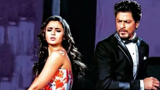[Bintang] Alia Bhatt dan Shah rukh Khan