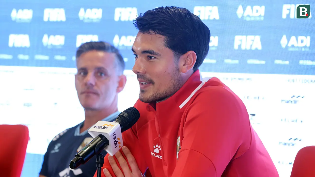 Foto: Elkan Baggott Dampingi John Herdman dalam Konferensi Pers Timnas Indonesia Jelang FIFA Series 2026