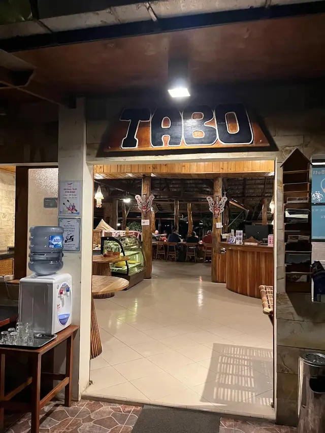 11 Rekomendasi Tempat Makan Enak di Dekat Danau Toba 2025, Menikmati Santapan Lezat dengan Pemandangan Kaldera Terbaik