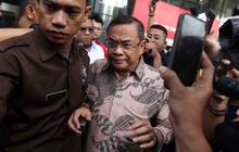 FOTO: Bupati Pati Sudewo Kembali Diperiksa KPK Terkait Dugaan Kasus Korupsi Jalur Kereta