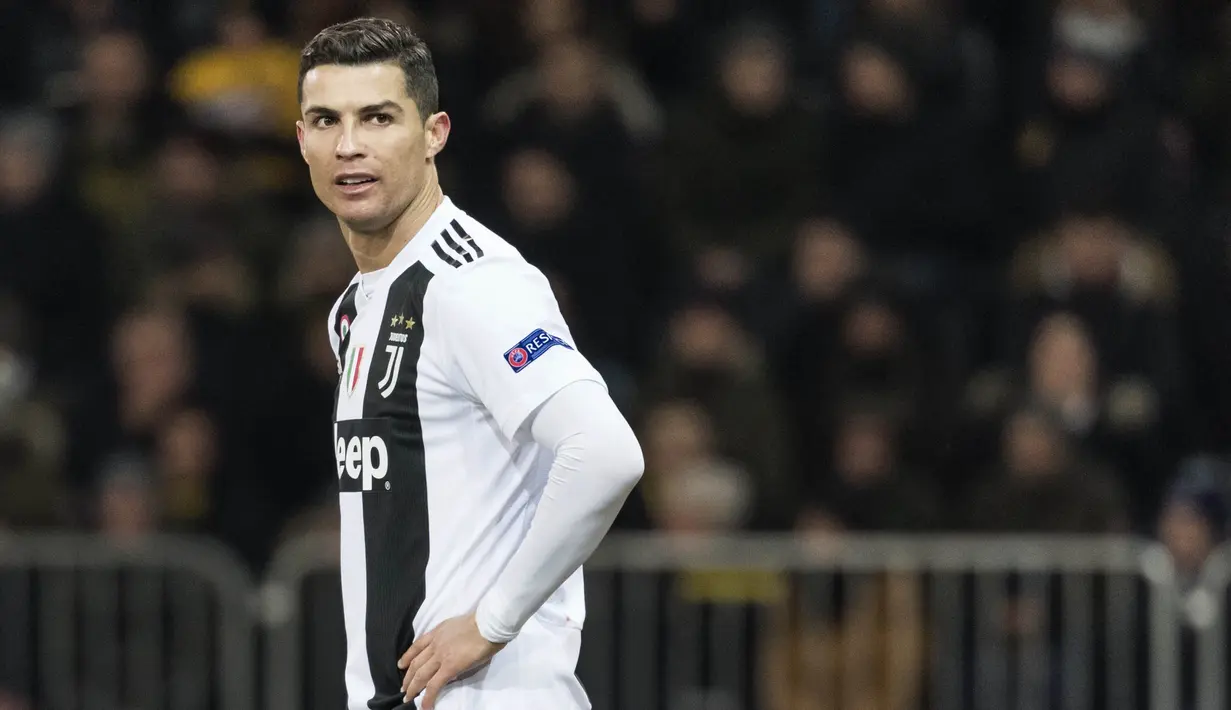 4. Cristiano Ronaldo (Juventus) - 21 Gol (5 Penalti). (AP/Alessandro della Valle)
