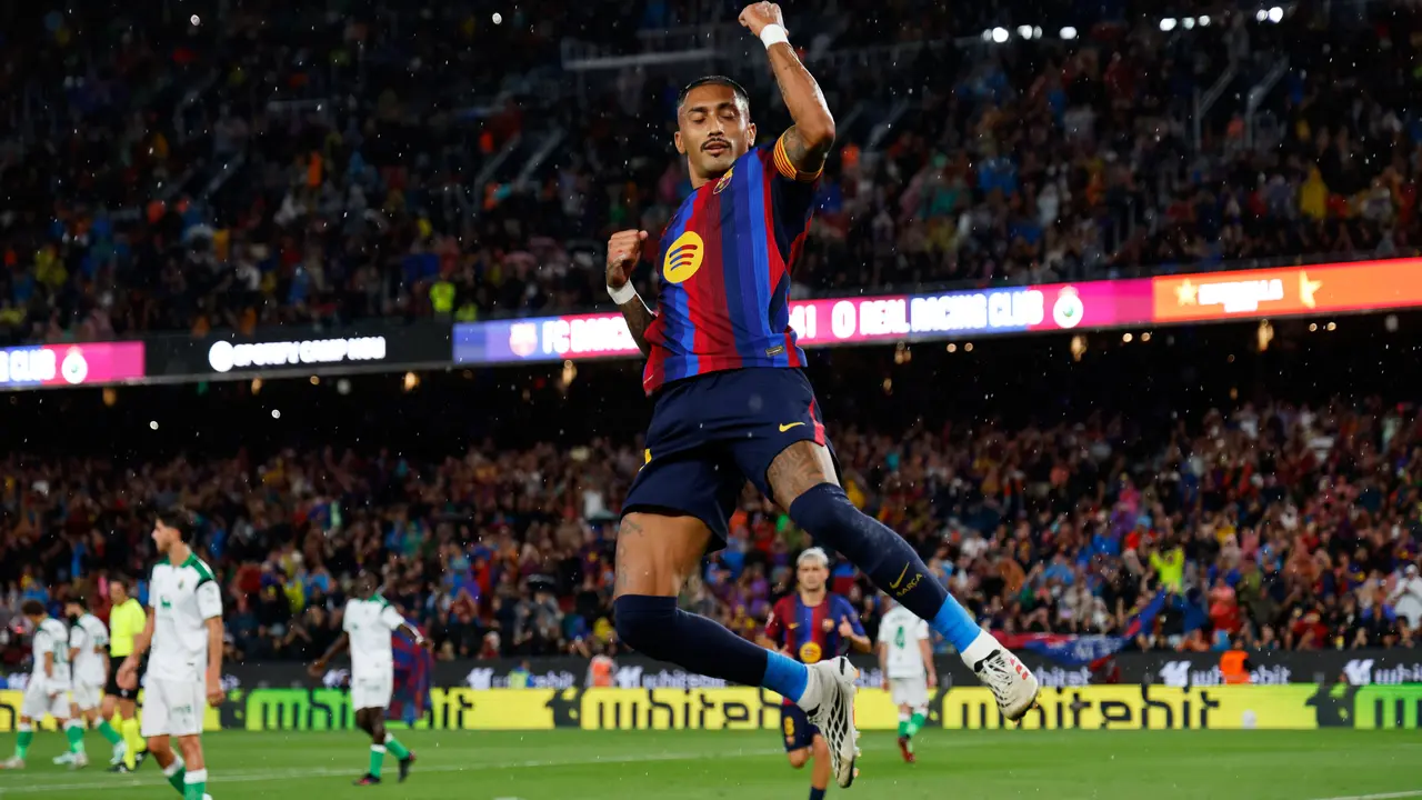 Pemain Barcelona Raphinha