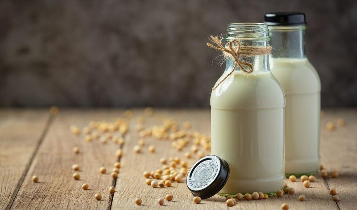 9.&nbsp;Susu Kedelai: Pengganti Susu Sapi yang Kaya Nutrisi