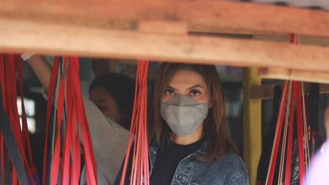 Najwa Shihab Kunjungi Kubur Batu Tana Toraja