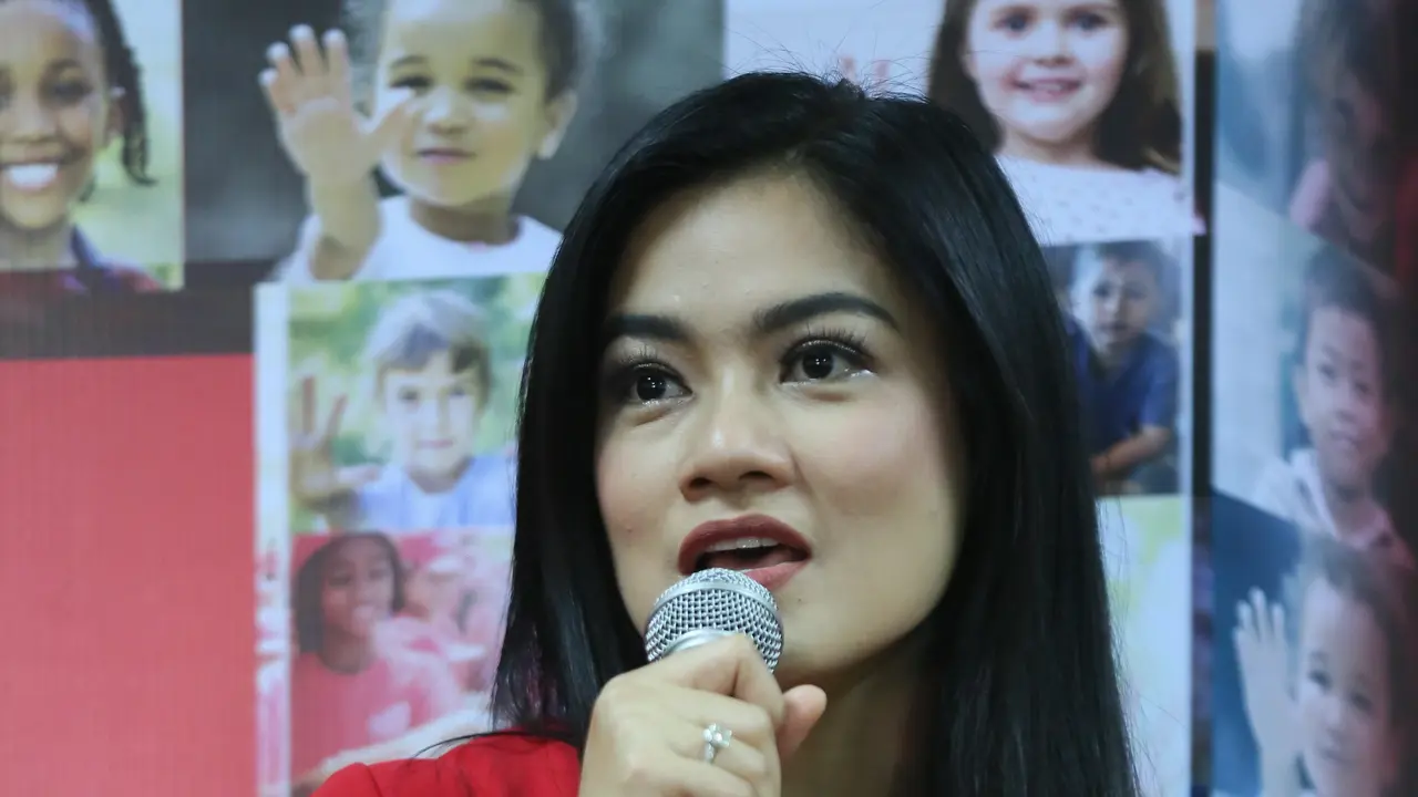 [Fimela] Christian Sugiono dan Titi Kamal