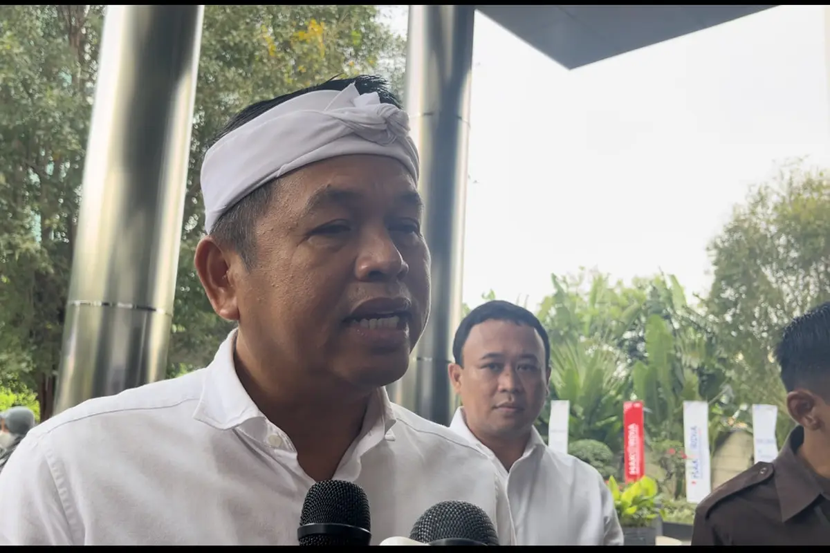 Gubernur Jawa Barat Dedi Mulyadi