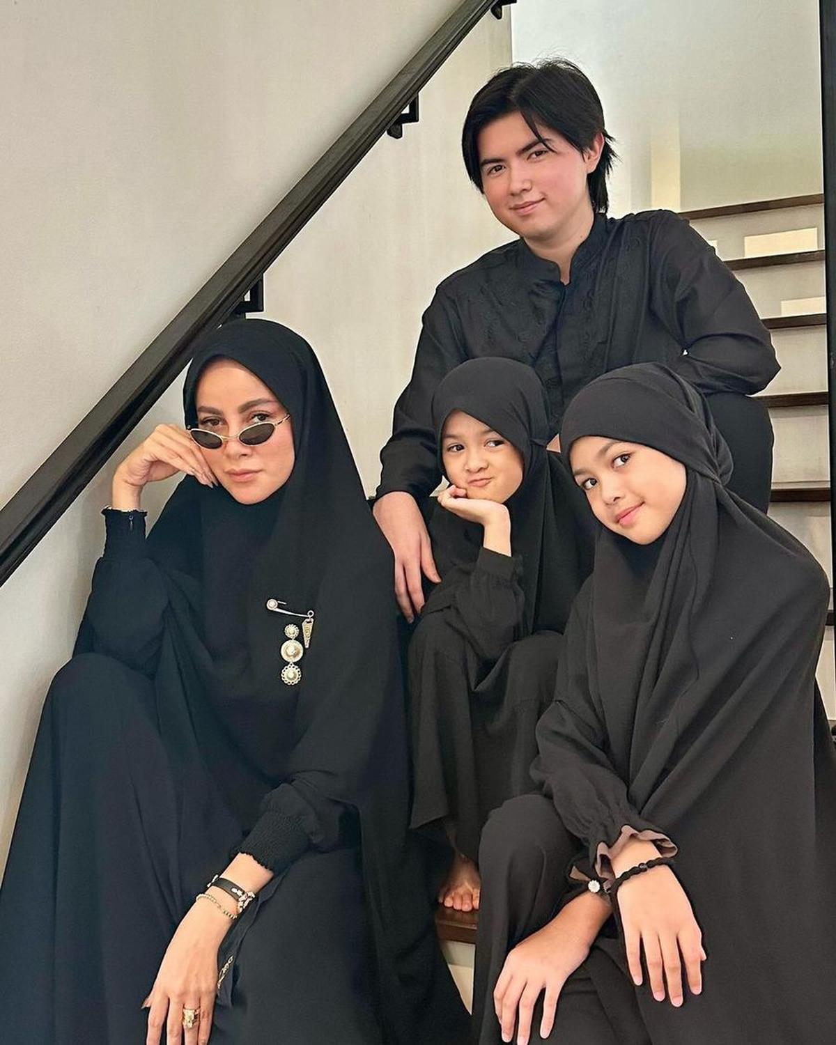 Tak Terima Anak dan Ayahnya Dihina, Olla Ramlan Laporkan Buzzer ke Polisi