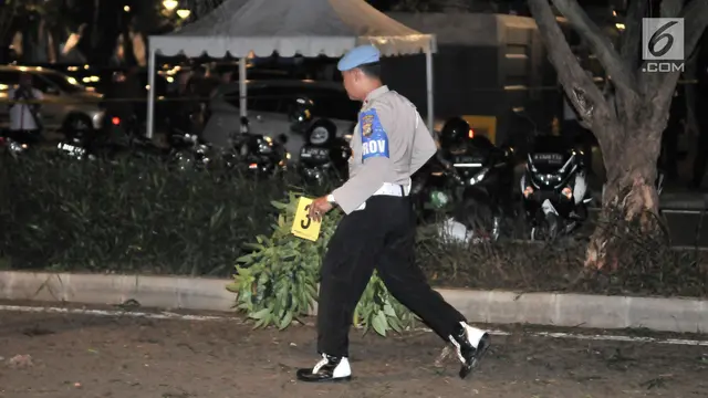 Tim Gegana Sisir TKP Ledakan Senayan
