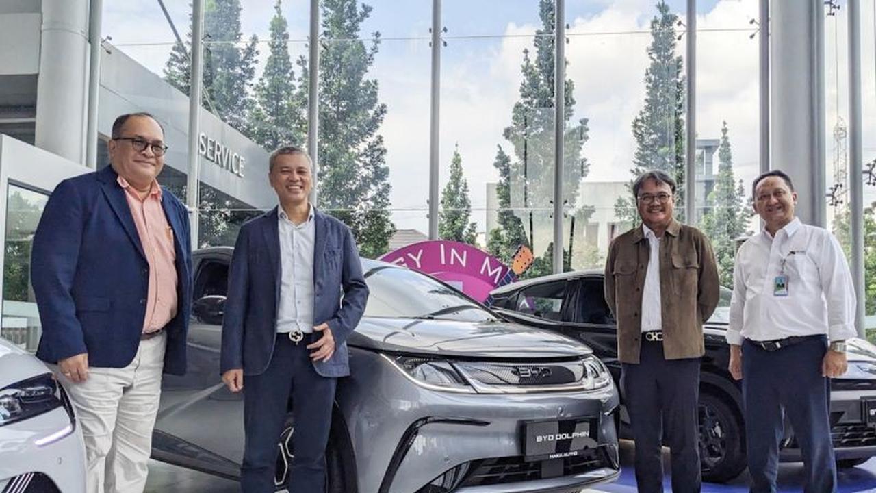 Wow, Pelita Air Bagikan Mobil Listrik BYD Seal hingga Dolphin! Intip Program 'High Spender' Berhadiah Mewah Ini