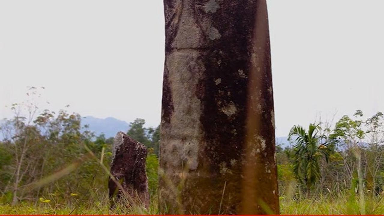 Negeri Seribu Menhir