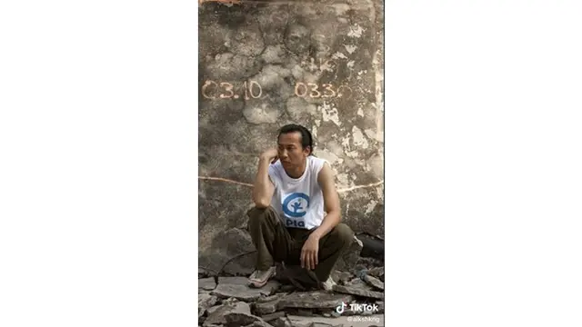 Bukan Editan, Ini 6 Potret Aktor Kim Nam Gil saat Jadi Sukarelawan di Padang