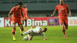 Riko Simanjuntak. Pemain Persija Jakarta berusia 29 tahun ini memiliki nilai pasar Rp.4,78 miliar. Total telah tampil 4 kali dalam 6 laga di BRI Liga 1, ia berhasil menyumbang 1 gol untuk Macan Kemayoran. (Bola.com/M. Iqbal Ichsan)