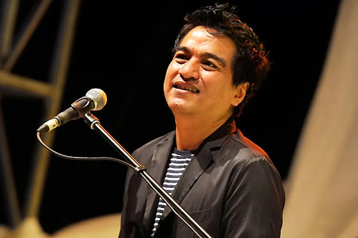indra_lesmana_121112.jpg