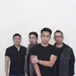 Ada Band bersama vokalis baru, Indra Sinaga. (Dok. Istimewa)