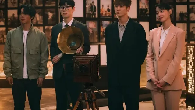 Jo Woon (instagram/zu.wo_moon.jun.won)