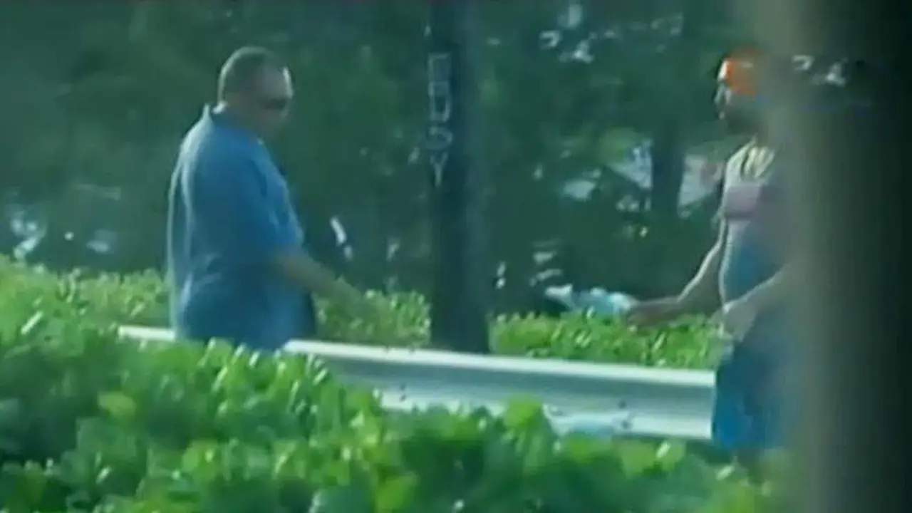 VIDEO: Pengawal Obama Larang Pria Ini Terbangkan Drone