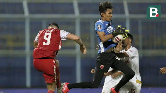 FOTO: PSM Makassar Bikin Persija Jakarta Tenggelam di Dasar Klasemen