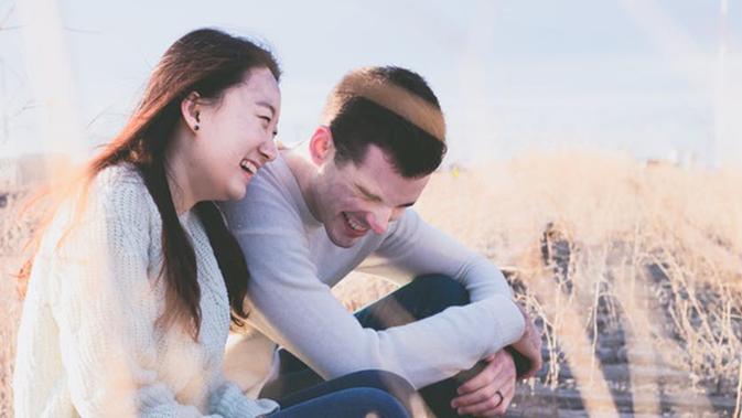 Saat Jatuh Cinta Ini Rasa Yang Kerap Muncul Di Ingatan Seseorang Lifestyle Fimela Com