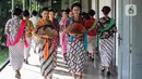 Parade Fashion Show dalam rangkaian acara Bulan Kebangkitan, di Museum Kebangkitan Nasional, Jakarta, Sabtu (21/5/2022). Memperingati Hari Kebangkitan Nasional, Meseum Kebangkitan bekerjasama dengan Belantara Budaya Indonesia menggelar acara dengan tema “Masa Bangkit Wastra dan Budaya”. (Liputan6.com/Johan Tallo)