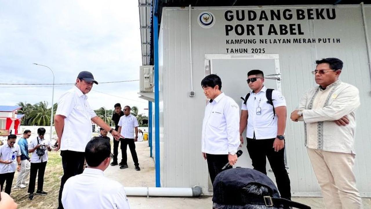 Menteri KP Trenggono Geram, Minta Infrastruktur KNMP Lombok Timur Dibenahi Total