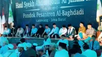 Do'a Bersama dan Dzikir Manaqib di pesantren Al Baghdadi pimpinan KH. Abah Junaidi Al Baghdadi yang berlokasi di desa Amansari, Kec. Rengasdengklok, Karawang, Jawa Barat, Sabtu (9/12/2023) malam (Istimewa)