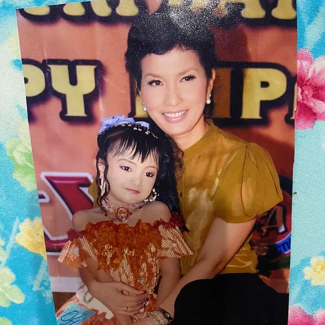6 Potret Masa Kecil Jihan Audy Ini Lucu dan Bikin Gemas