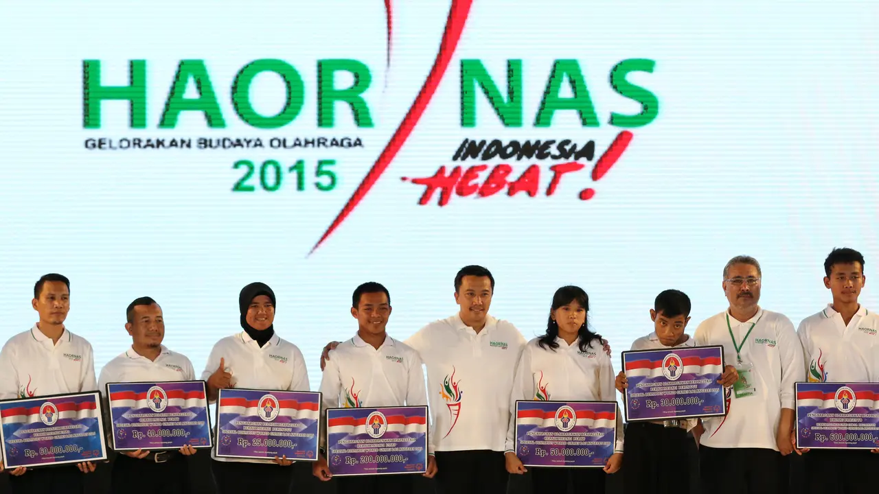 Imam Nahrawi_Penghargaan Hari Olah Raga Nasional_(Bola.com/Arief Bagus)