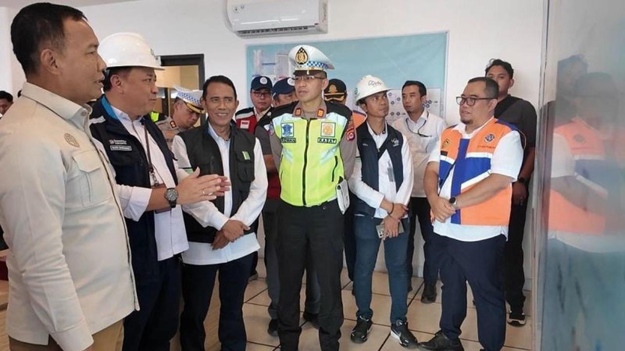 Kemenhub Tangani Antrean Panjang di Pelabuhan Merak Akibat Cuaca Ekstrem dan Lonjakan Kendaraan