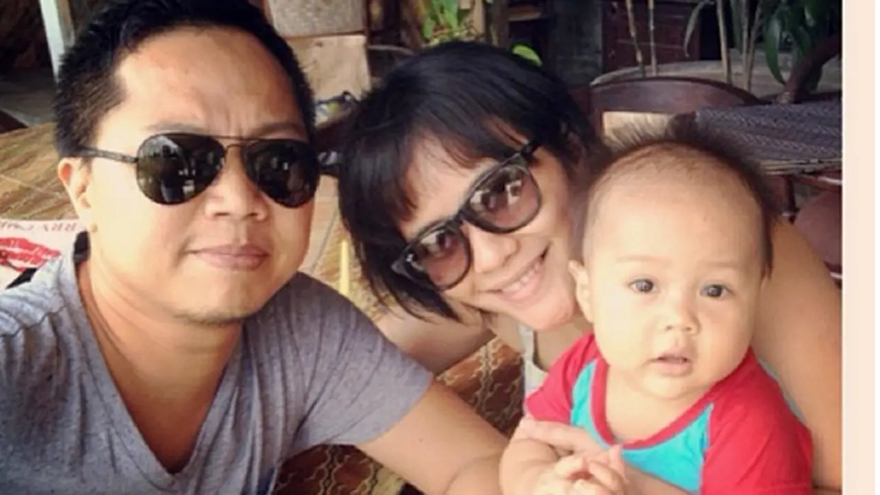 [Bintang] Sandhy Sandoro dan Ade Sechan