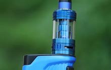 Miris, Gadis Berusia 12 Tahun Kehilangan Satu Paru-Parunya karena Kecanduan Vape