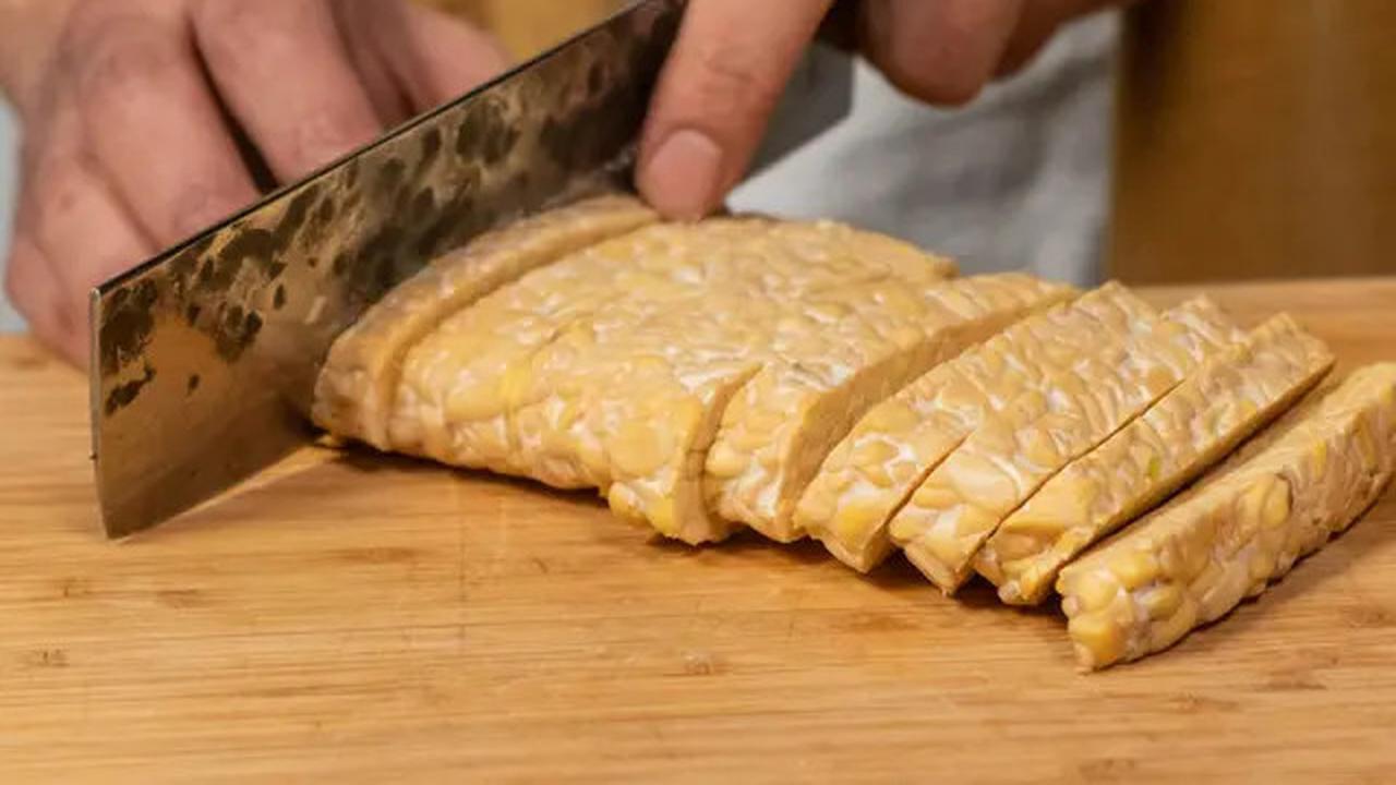 Resep Tumis Kangkung Tempe Ulek untuk Jadi Menu Bekal Sat Set