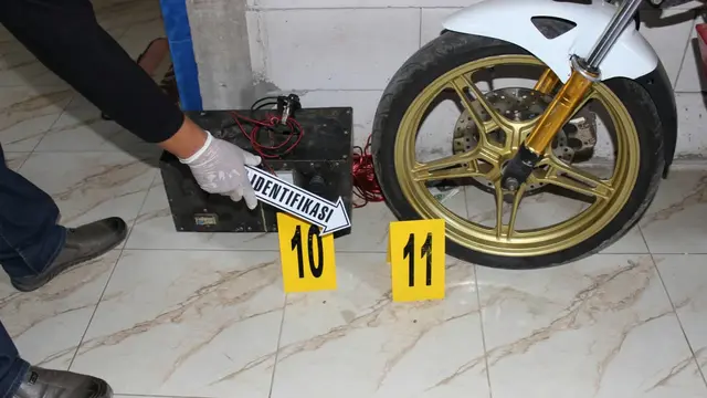 Polisi olah TKP kasus dugaan penembakan rumah warga Pati