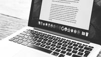 Ilustrasi teks, sejarah fiksi. (Photo by Super Snapper on Unsplash)