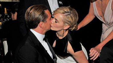 8 Momen Romantis Kate Winslet Leonardo Dicaprio Selama 20 Tahun News Entertainment Fimela Com