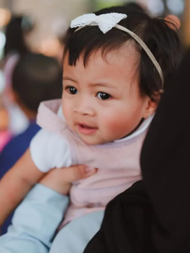 Potret Baby Lily yang Siap Sambut 2025 (Instagram/@raffinagita1717)