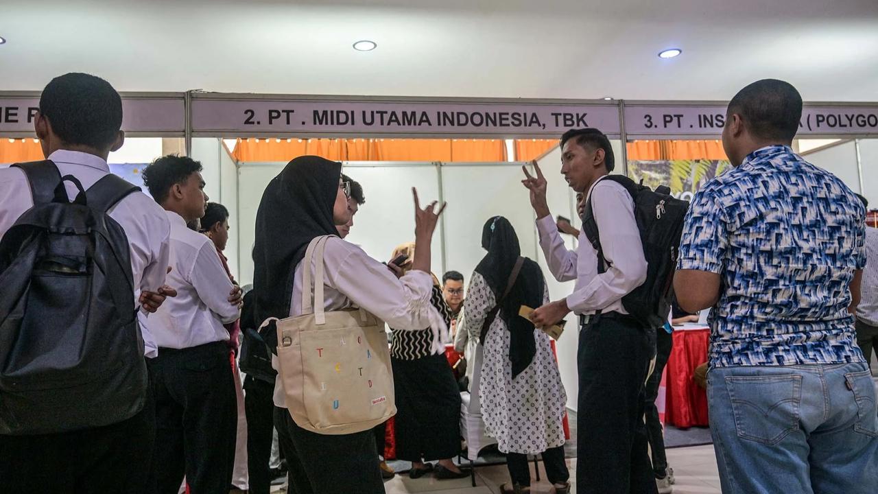 FOTO: Surabaya Gelar Job Fair Khusus Disabilitas, Sediakan Ratusan Peluang Kerja
