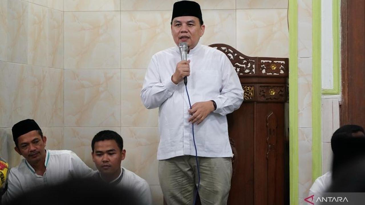Ketua DPRD Bogor Pimpin Tarling, Salurkan Hibah Rp25 Juta untuk Masjid Al-Huda