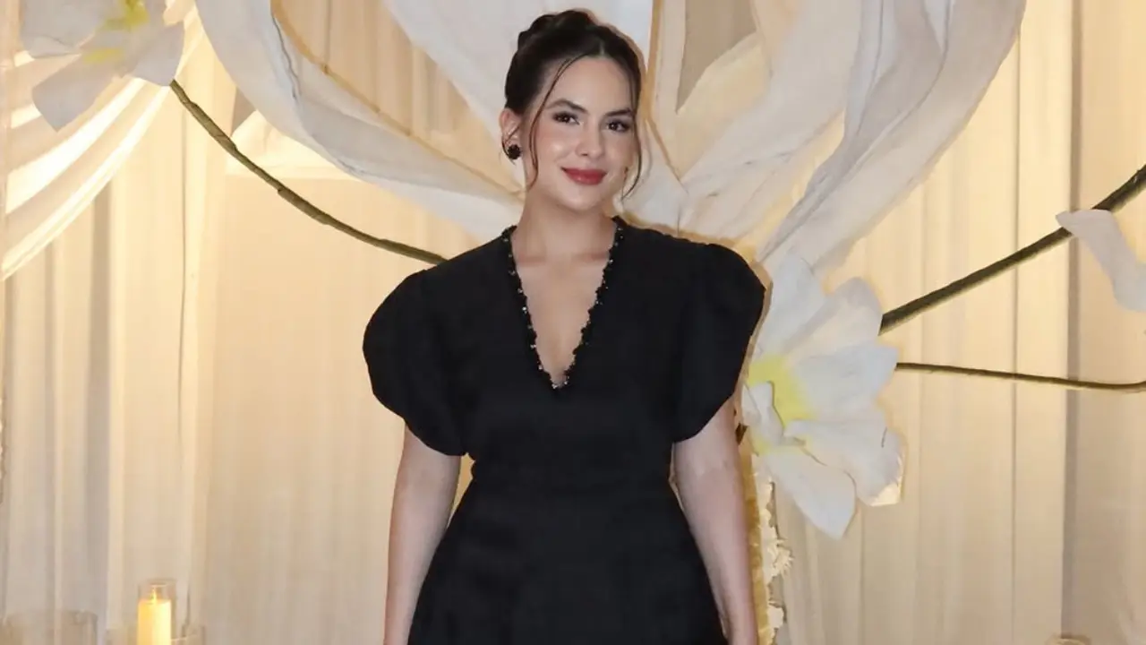 Artis Tanah Air  saat Kondangan ke Tengku Nadira