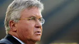 Ekspresi pelatih Turki Guus Hiddink di laga lanjutan kualifikasi Euro 2012 Grup A melawan Belgia di King Baudouin Stadium, Brussels, 3 Juni 2011. Skor 1-1. AFP PHOTO / JOHN THYS