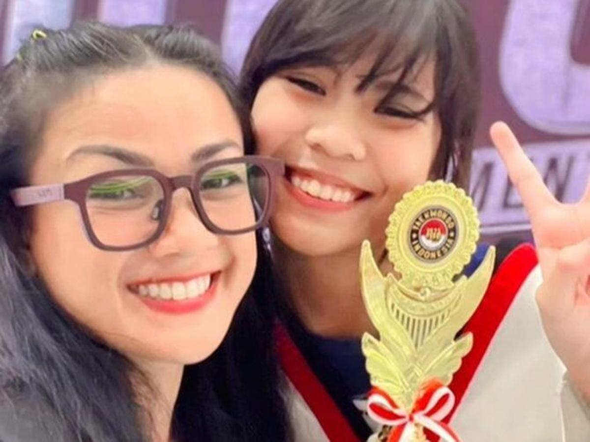 Bikin Bangga Orang Tua
