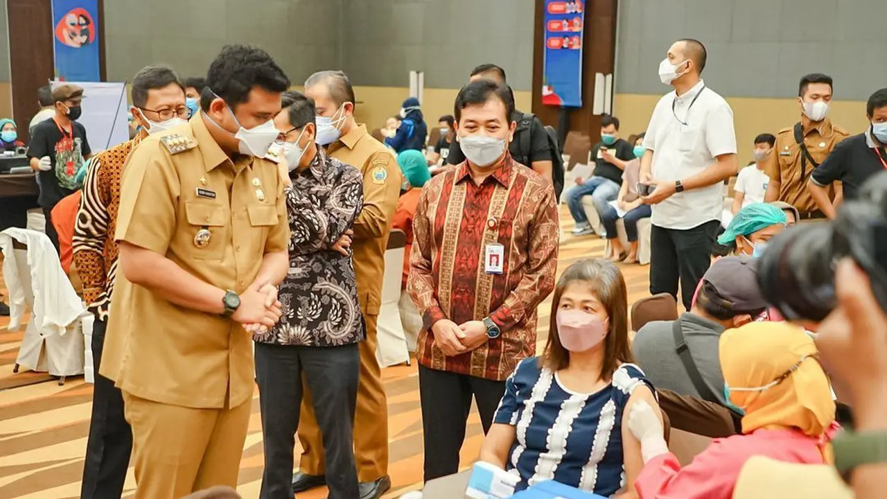 Beri Contoh Langsung Disiplin Hadapi Covid-19, Bobby Nasution jadi Teladan Medan
