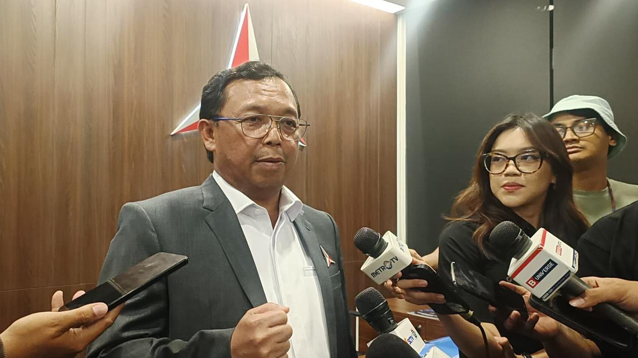 VIDEO: Sikap Tegas Sekjen Demokrat "Tak Ada Matahari Kembar Prabowo Dikendalikan Jokowi"