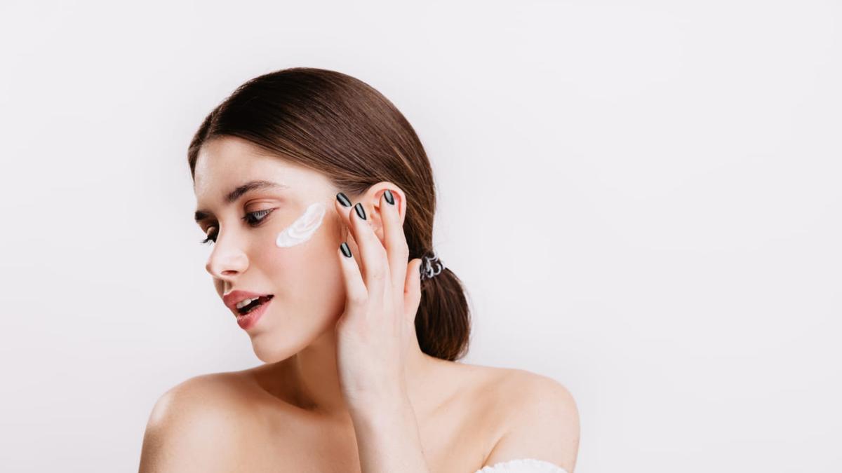 Kenapa Kulit Terasa Lebih Kering Saat Puasa? Ini Penjelasan Medisnya