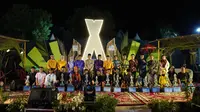 Festival Payung Api bagian dari Kenduri Swarnabhumi 2024 yang digelar di Laman Rangkayo Rajo Laksamana, Kuala Tungkal, Kabupaten Tanjung Jabung Barat, Provinsi Jambi pada Sabtu 10 Agustus 2024. (Ist)