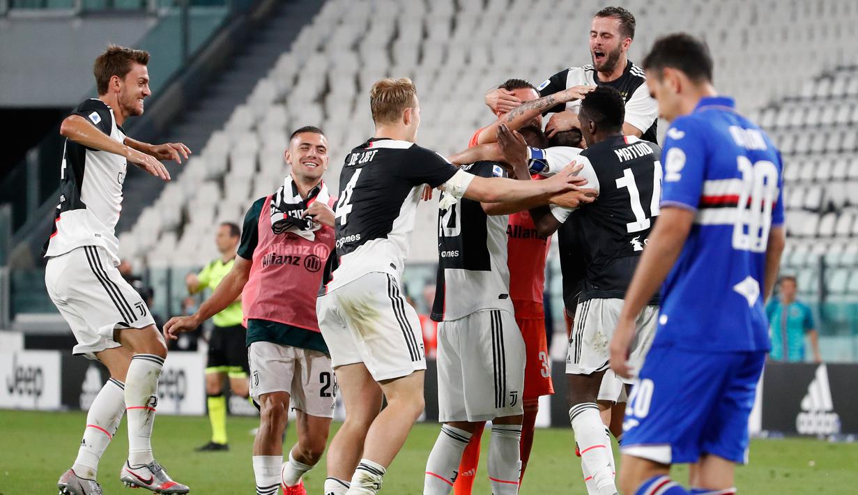 Foto Tekuk Sampdoria Juventus Pertahankan Scudetto Bola