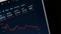 How to short a stock. (Photo: Anne Nygård/Unsplash)