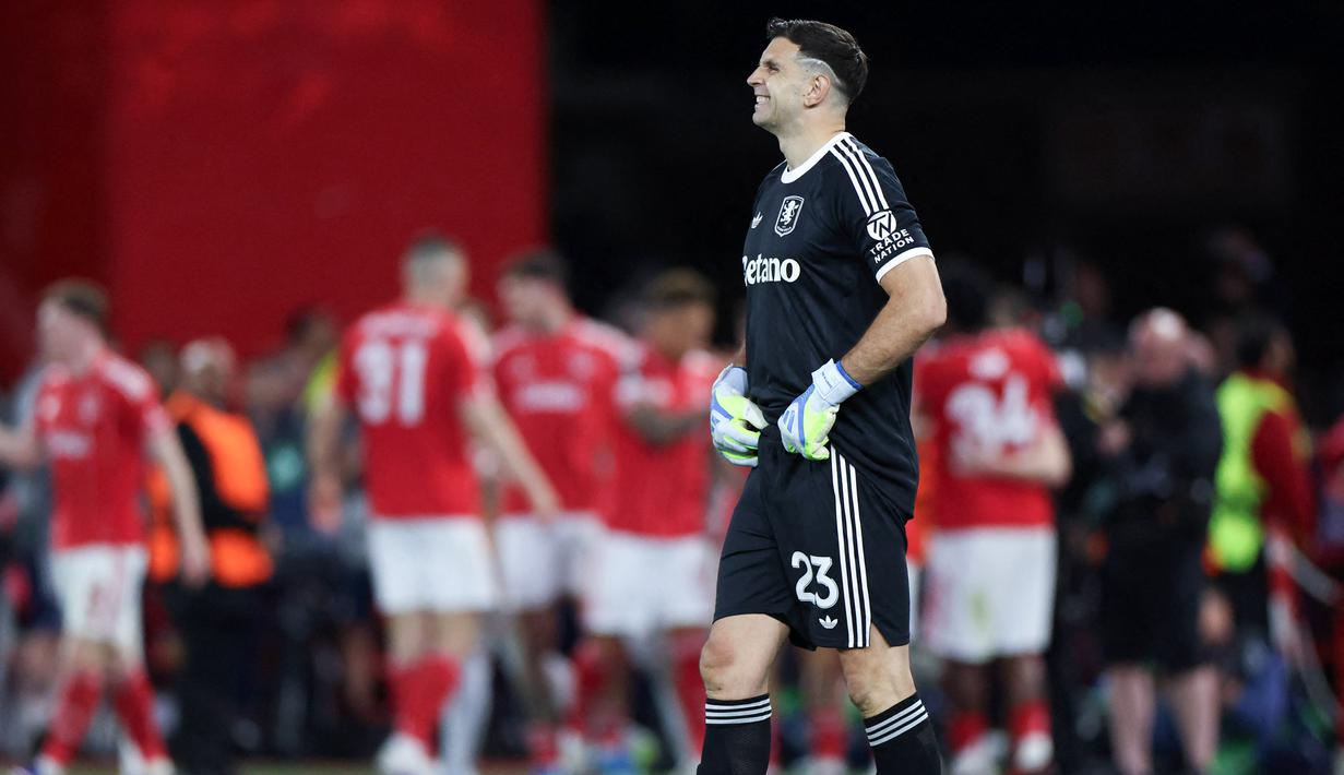 Nottingham Forest meraih hasil positif saat menghadapi Aston Villa pada leg pertama semifinal Liga Europa 2025/26. Bermain di The City Ground, Nottingham, Jumat dini hari WIB, Forest menutup laga dengan kemenangan 1-0 atas sesama klub asal Inggris tersebut. (AFP/Darren Staples)